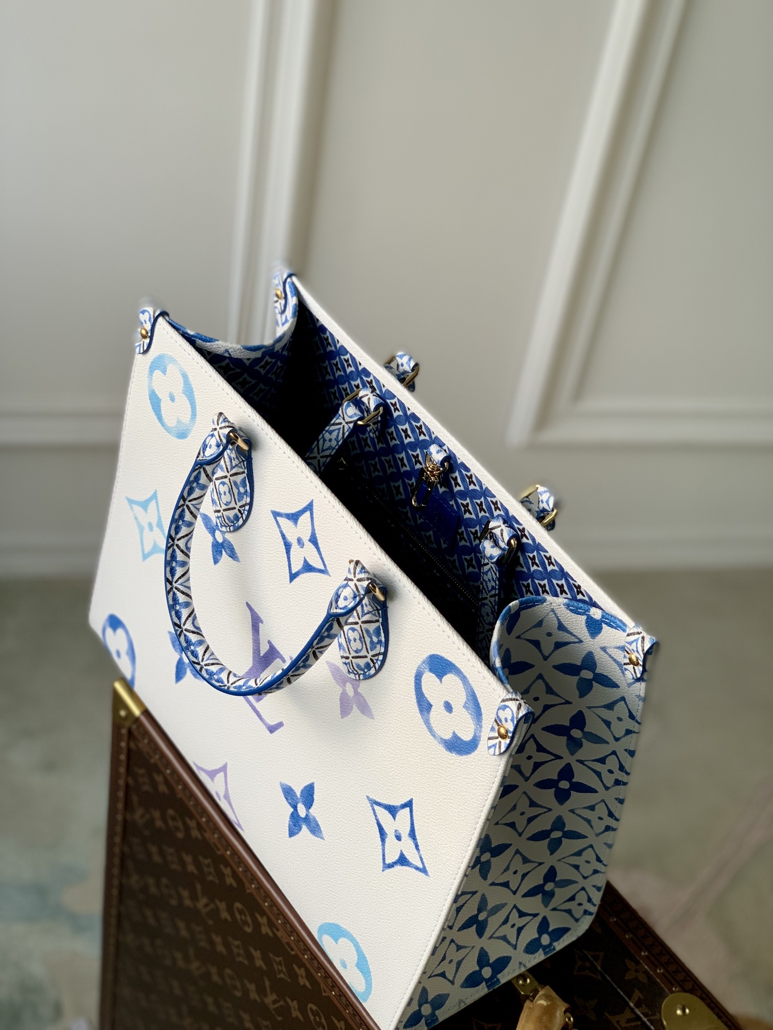 l0*is V*t0n onthego handbag-m22975-35 x 27 x 14 cm