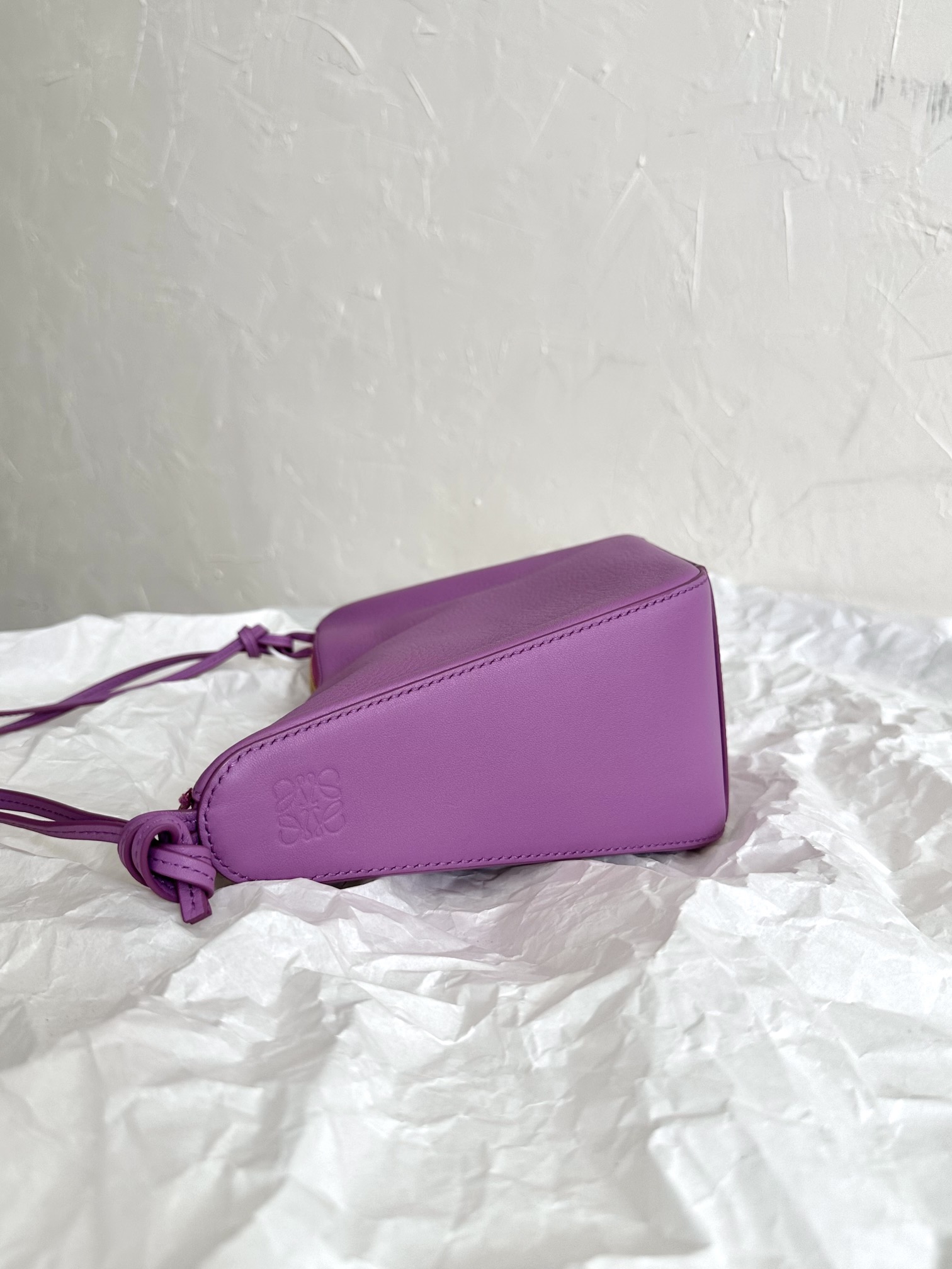 L0ew* hammock hobo bag-28*17*9.5cm