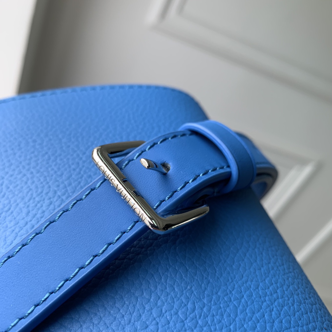 l0*is V*t0n aerogram bag-m22481-17.3 x 12 x 7cm