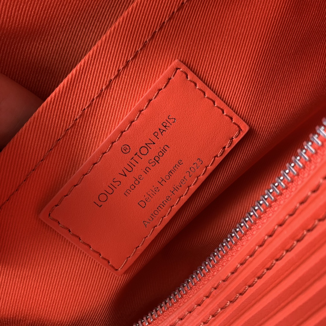 l0*is V*t0n soft polochon bag m46692-27x 15x 15cm