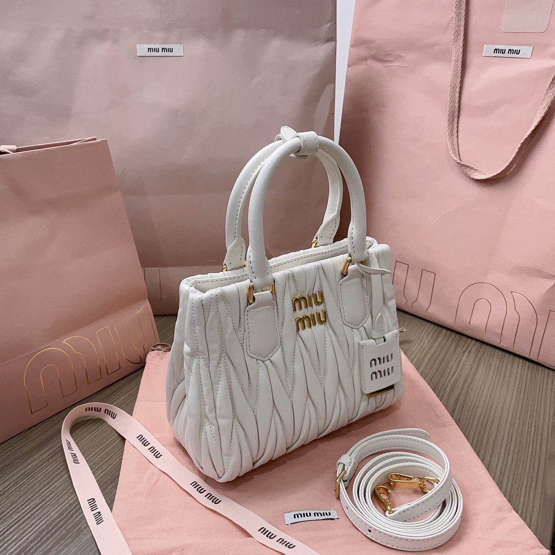 M*um*u tote-20 x16 x11cm