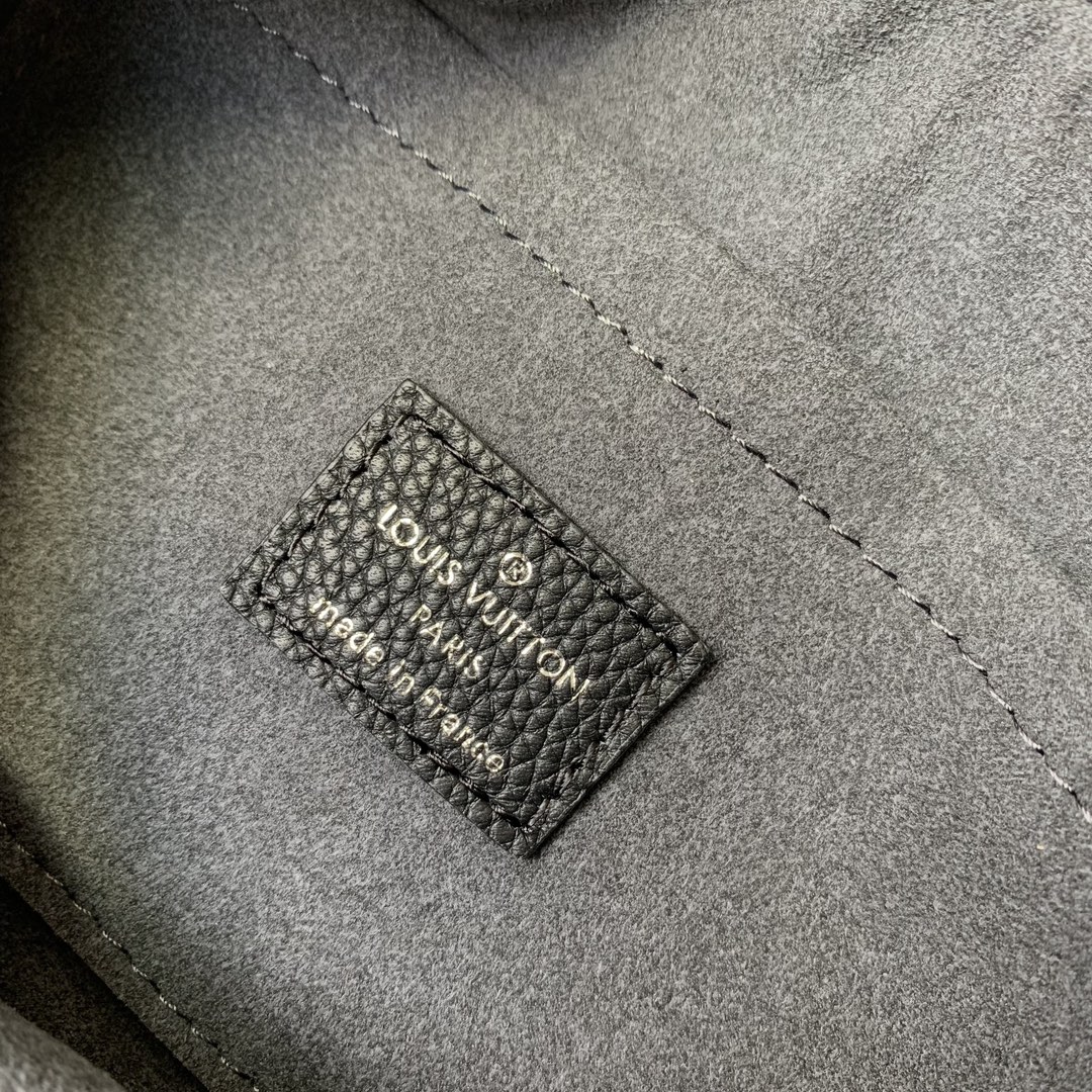 l0*is V*t0n baia bag-26*17*7.5cm