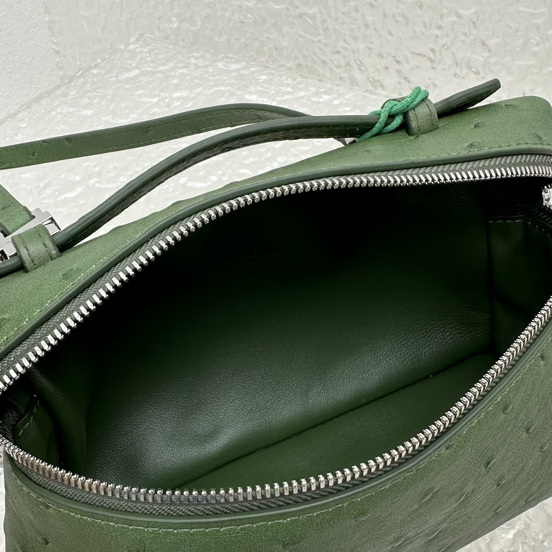 L**o p*ana extra pocket l19 bag-19*7*12cm