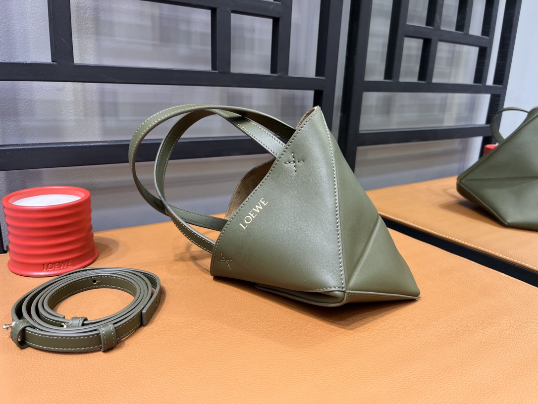 L0ew* puzzle tote-16.5/9.5/20cm