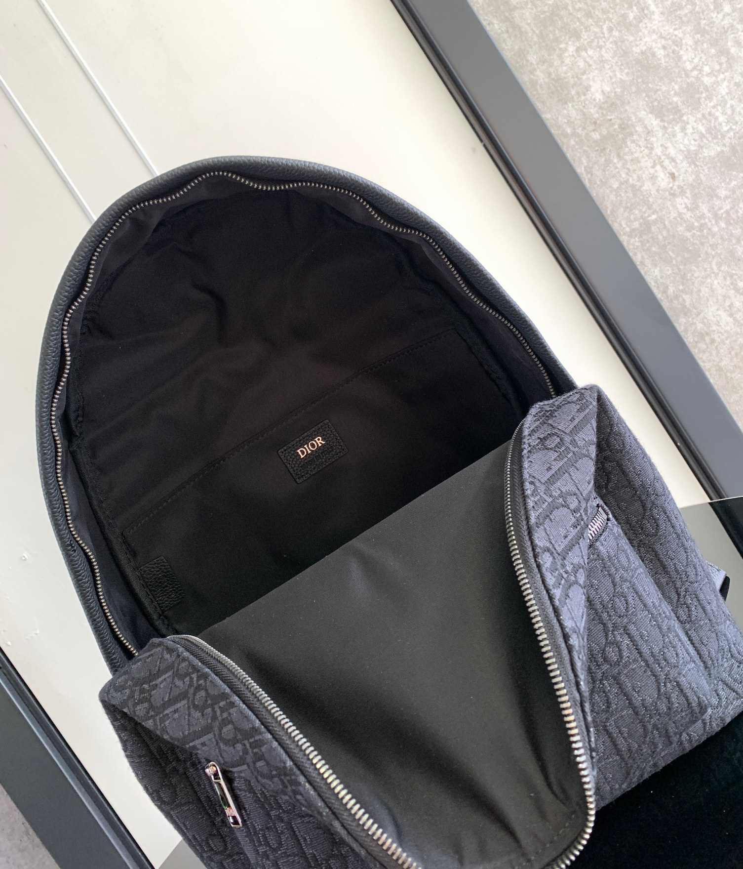 D*ortravel backpack-30 x 42 x 15cm