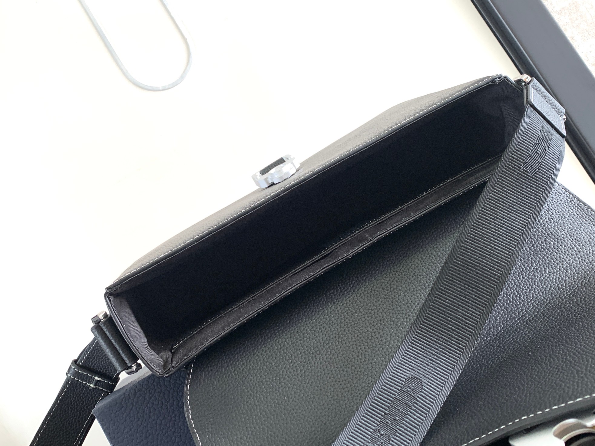 D*or saddle messenger bag-31 x 23 x 8cm