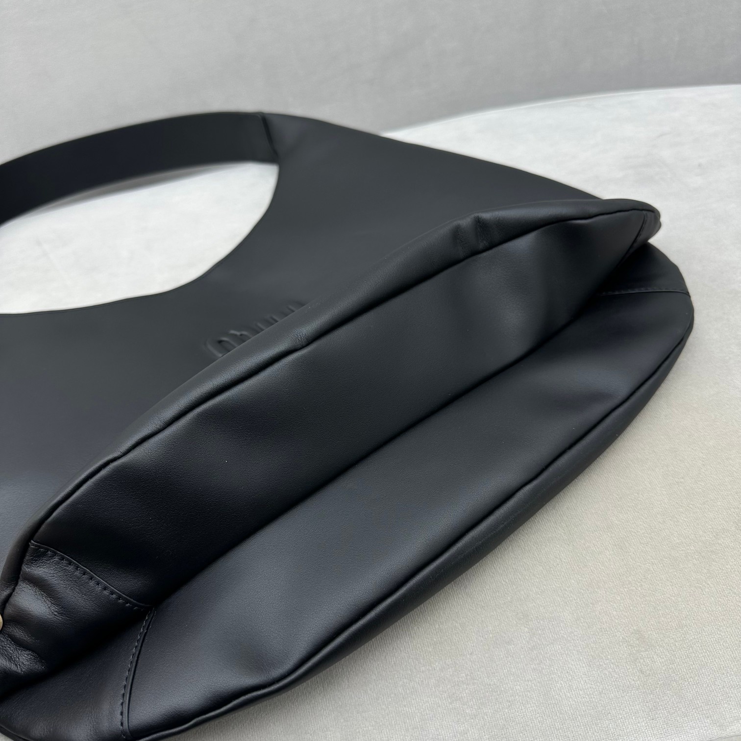 M*um*u hobo tote-42.5*cm