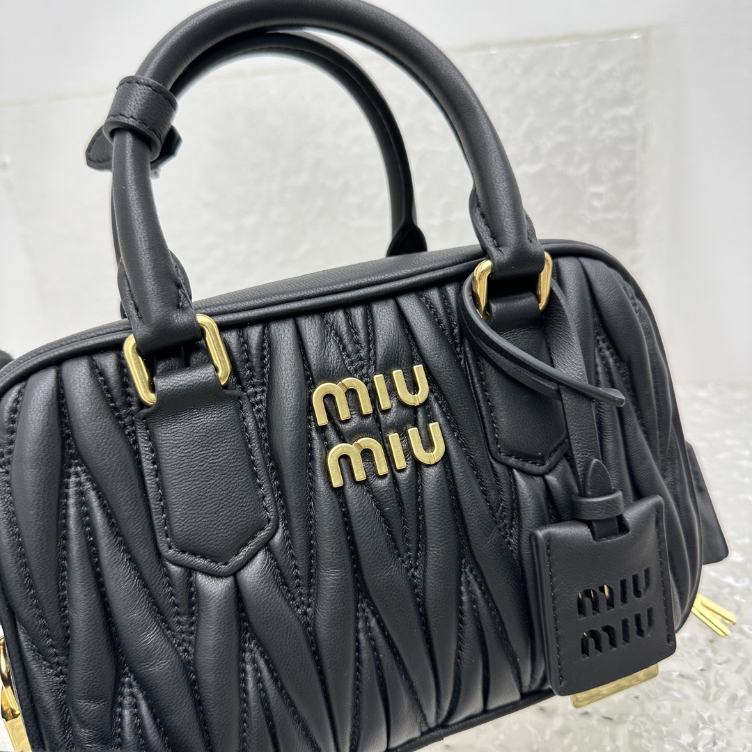 M*um*u vintage too pretty bag-19*13*6cm