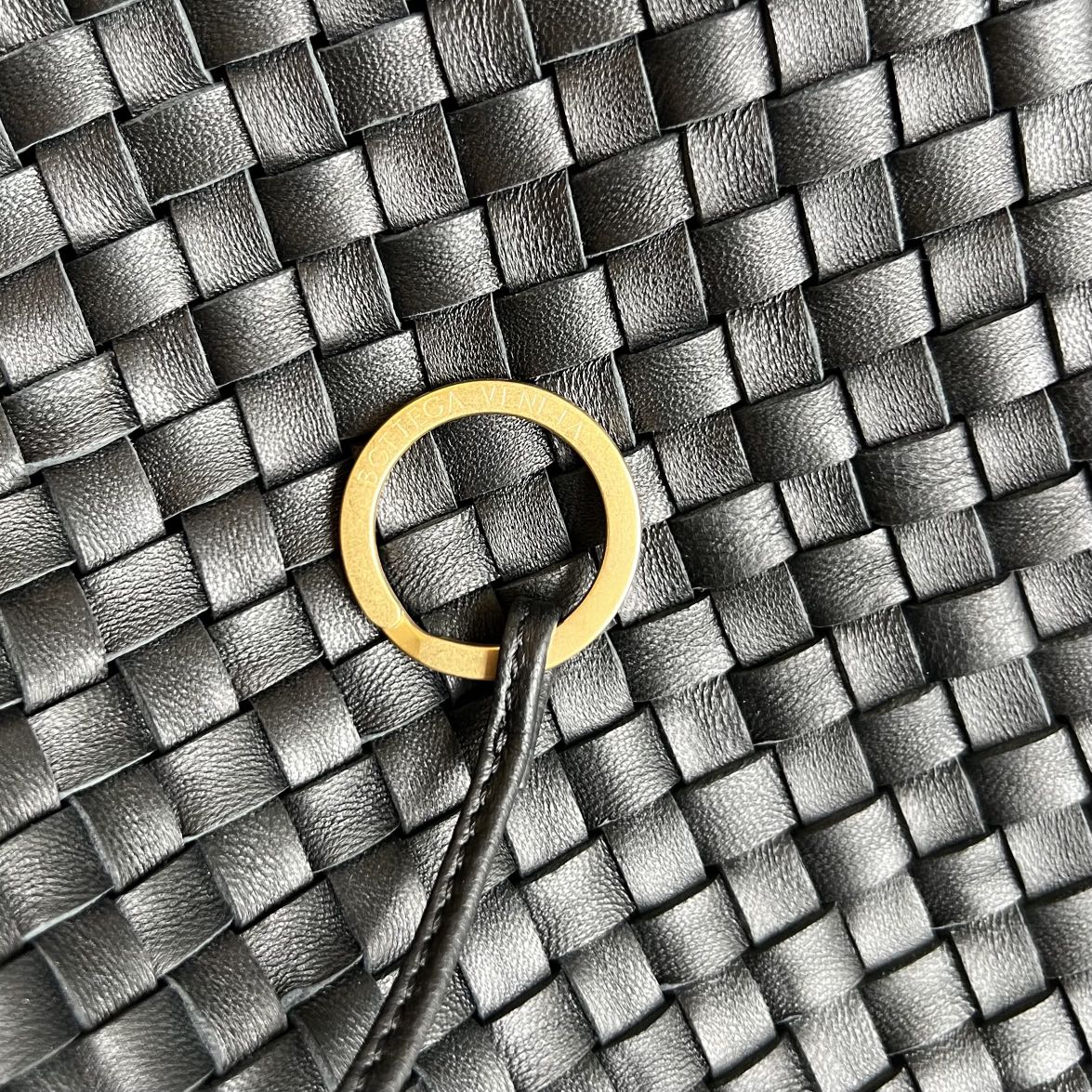 bo*te*ga Ve*ne*ta cabat bucket-35.5x21x13cm