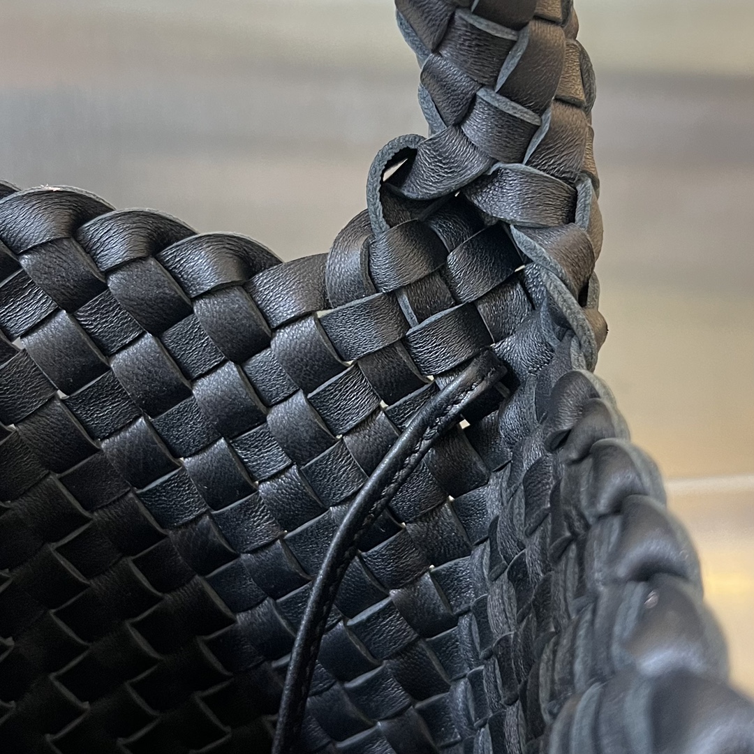 bo*te*ga Ve*ne*ta cabat bucket-35.5x21x13cm