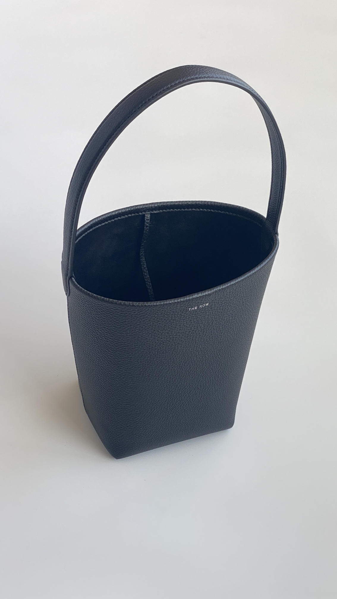 T*e R0w bucket-22*23*13cm