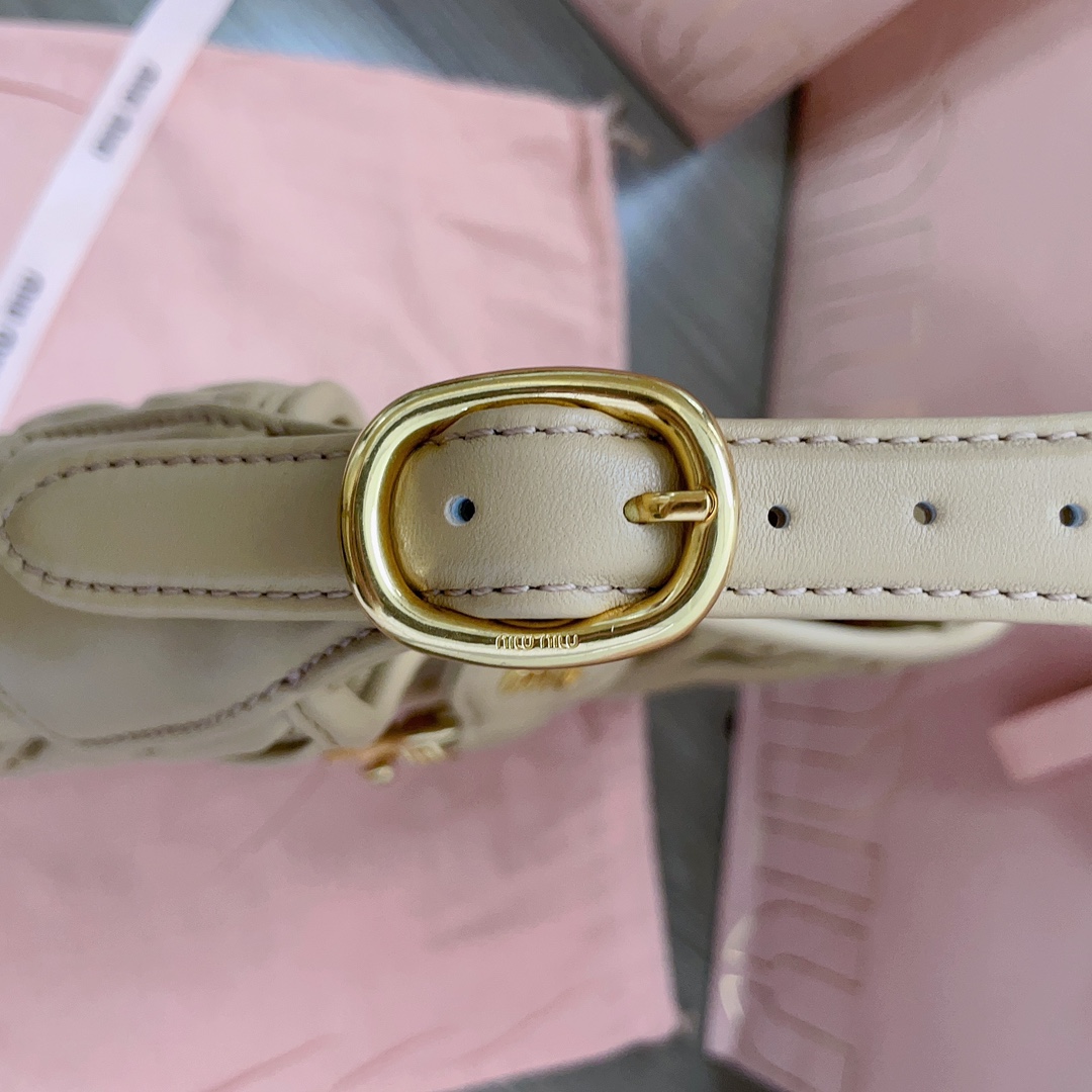 M*um*u hobo bag-29*15*4cm