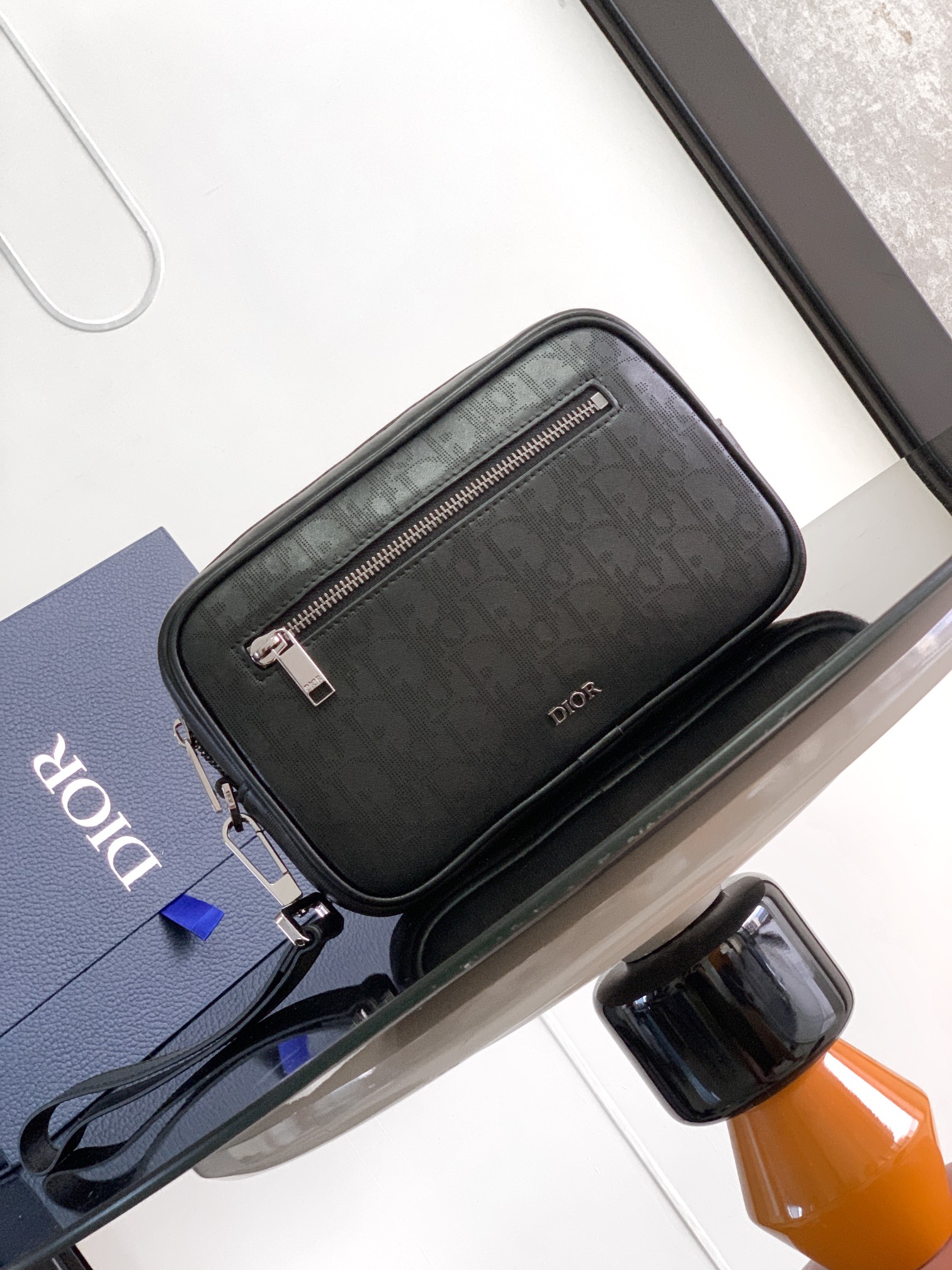 D*or pouch-24 x 15.5 x 5.5cm