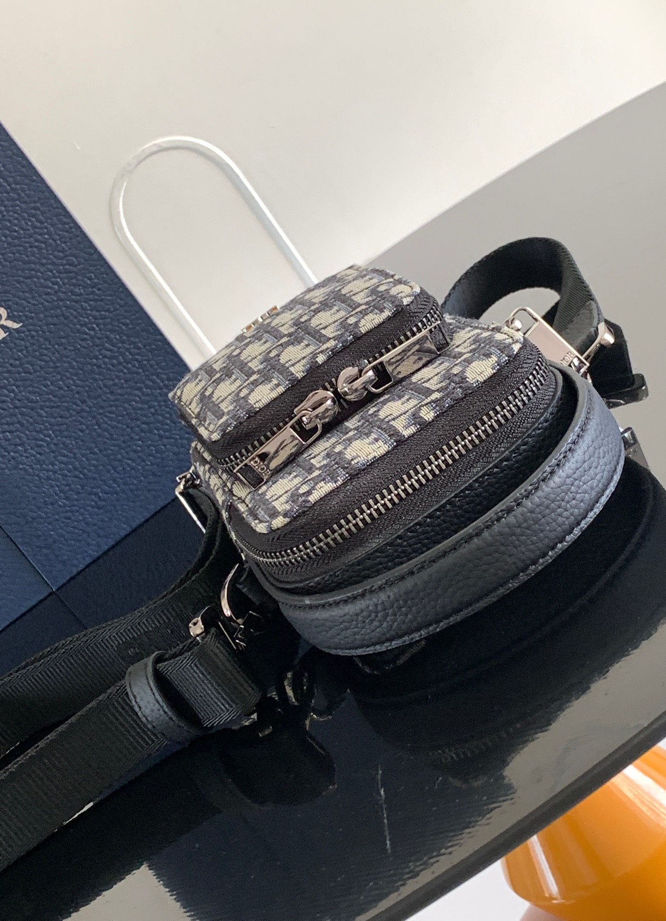 D*or rider handbags-10 x 17 x 5cm