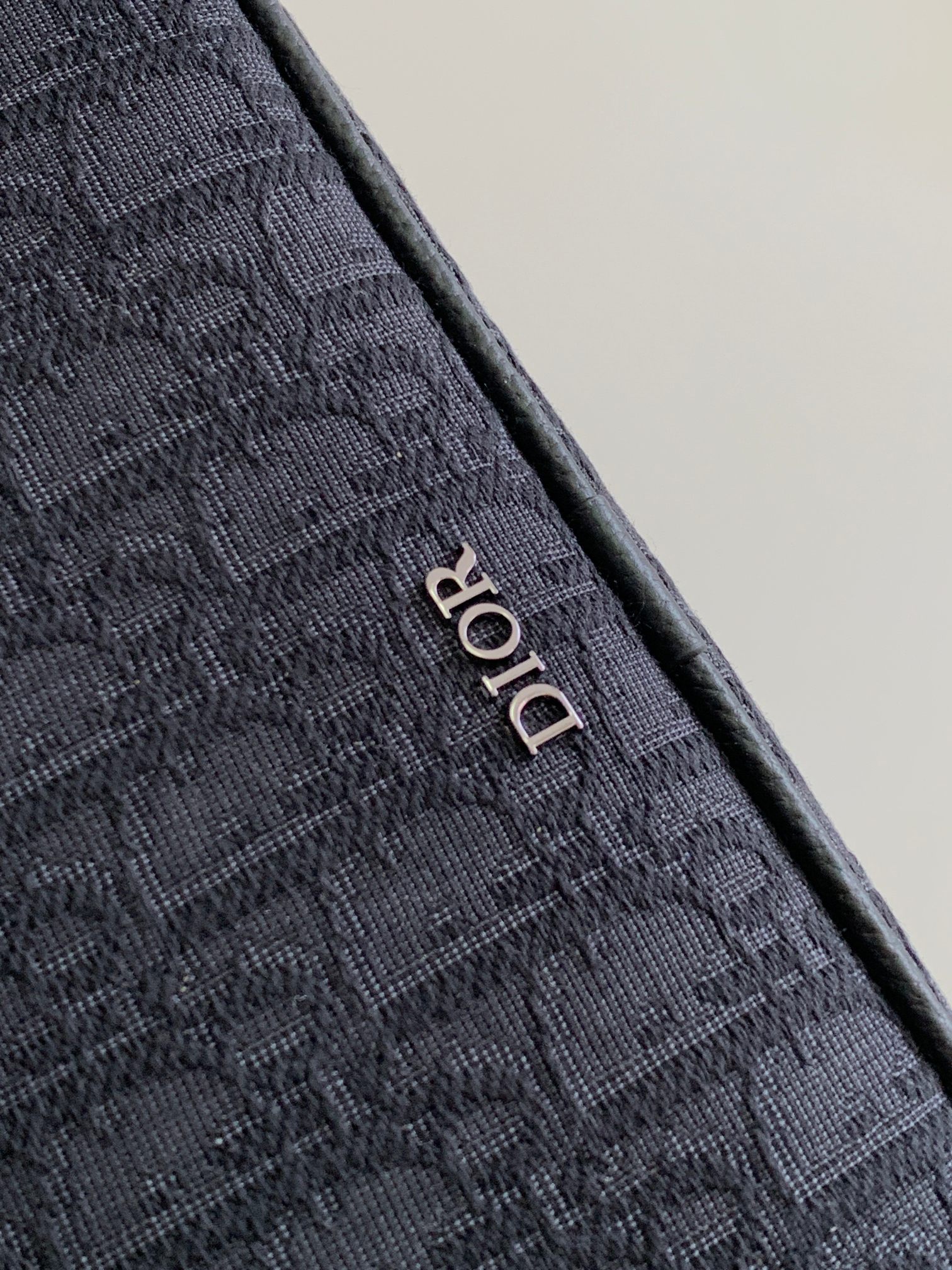 D*or safari messenger bag-26 x 17 x 7cm