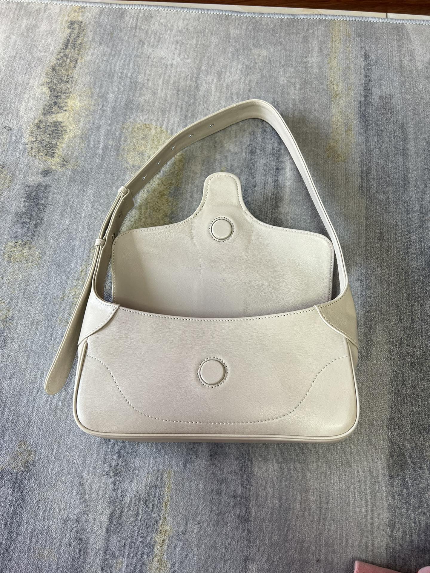 G*u*i gg aphrodite bag-27x 14x 5cm