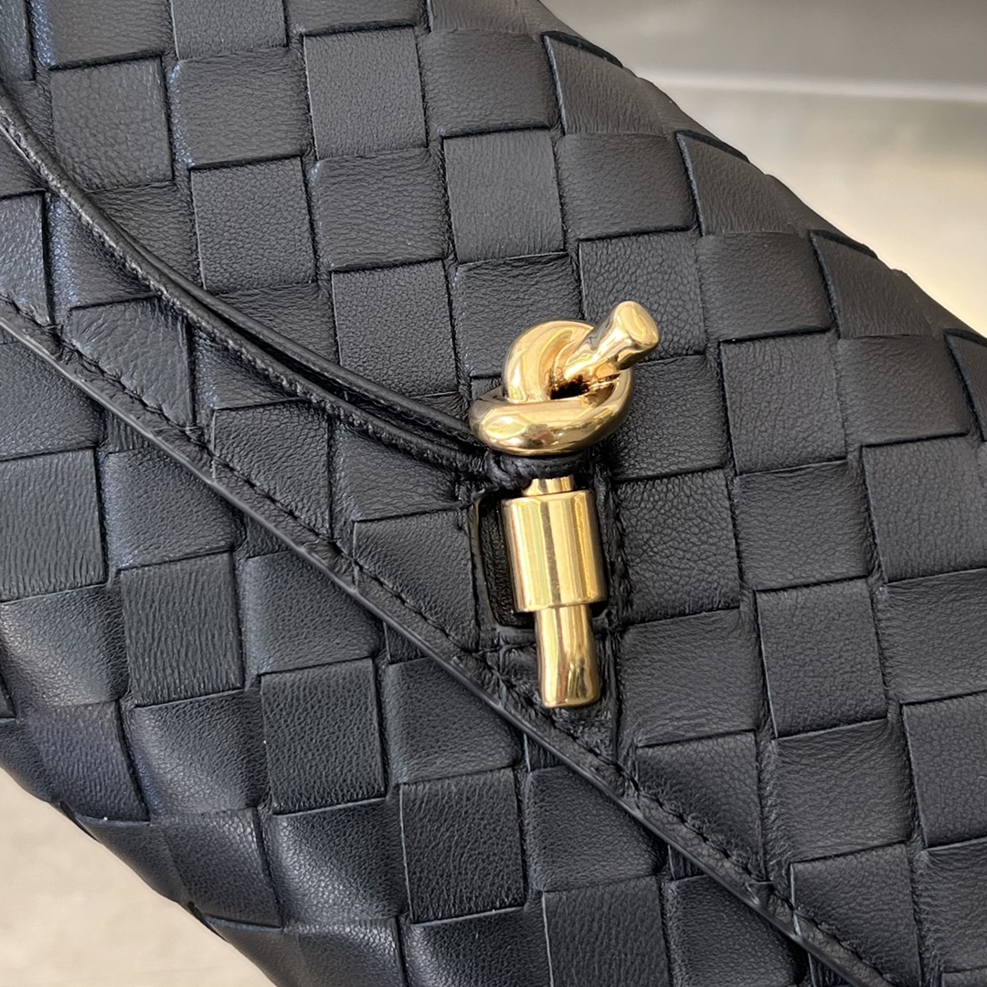 bo*te*ga Ve*ne*ta andiamo crossbody bag-21.5*13.5*4.5cm