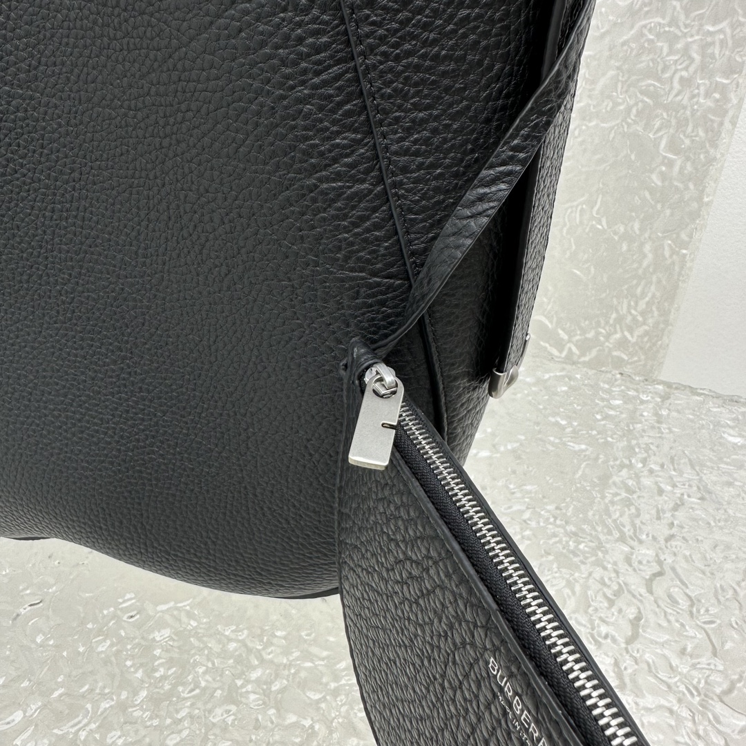 B**rry chess bag-30*33*9cm