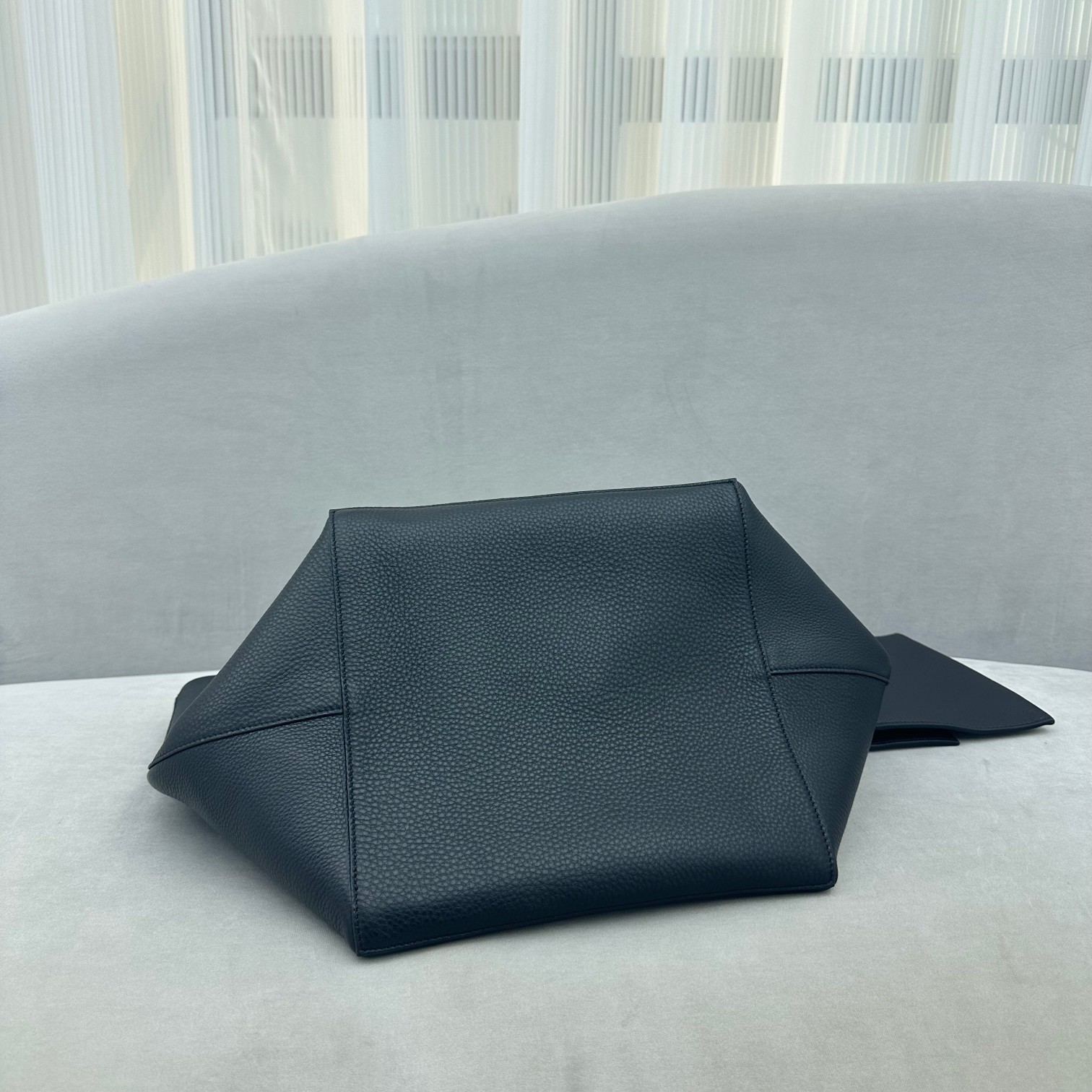 The R0w park tote-25*47*24cm