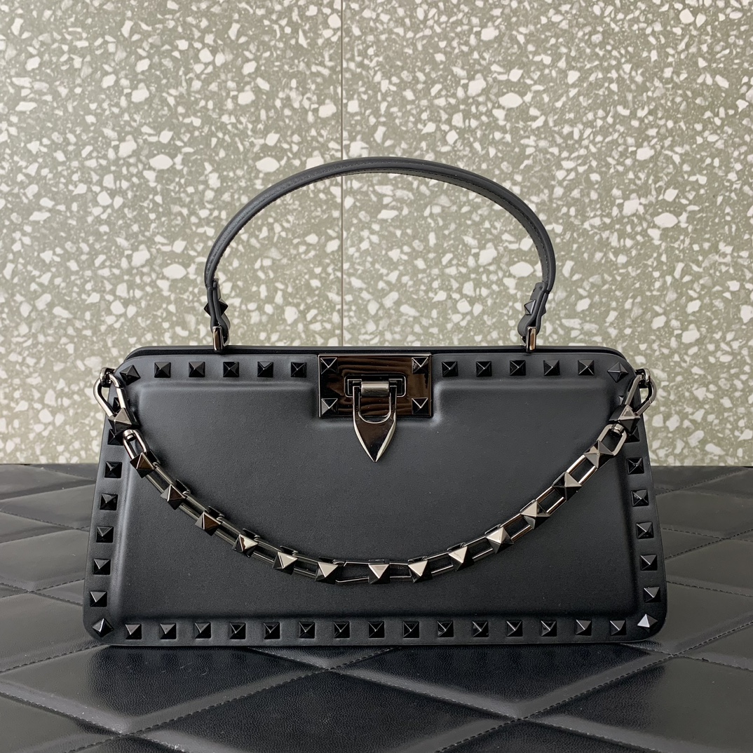 Va1e*ntin0 garavani rockstud 23 bag-28*14*8cm