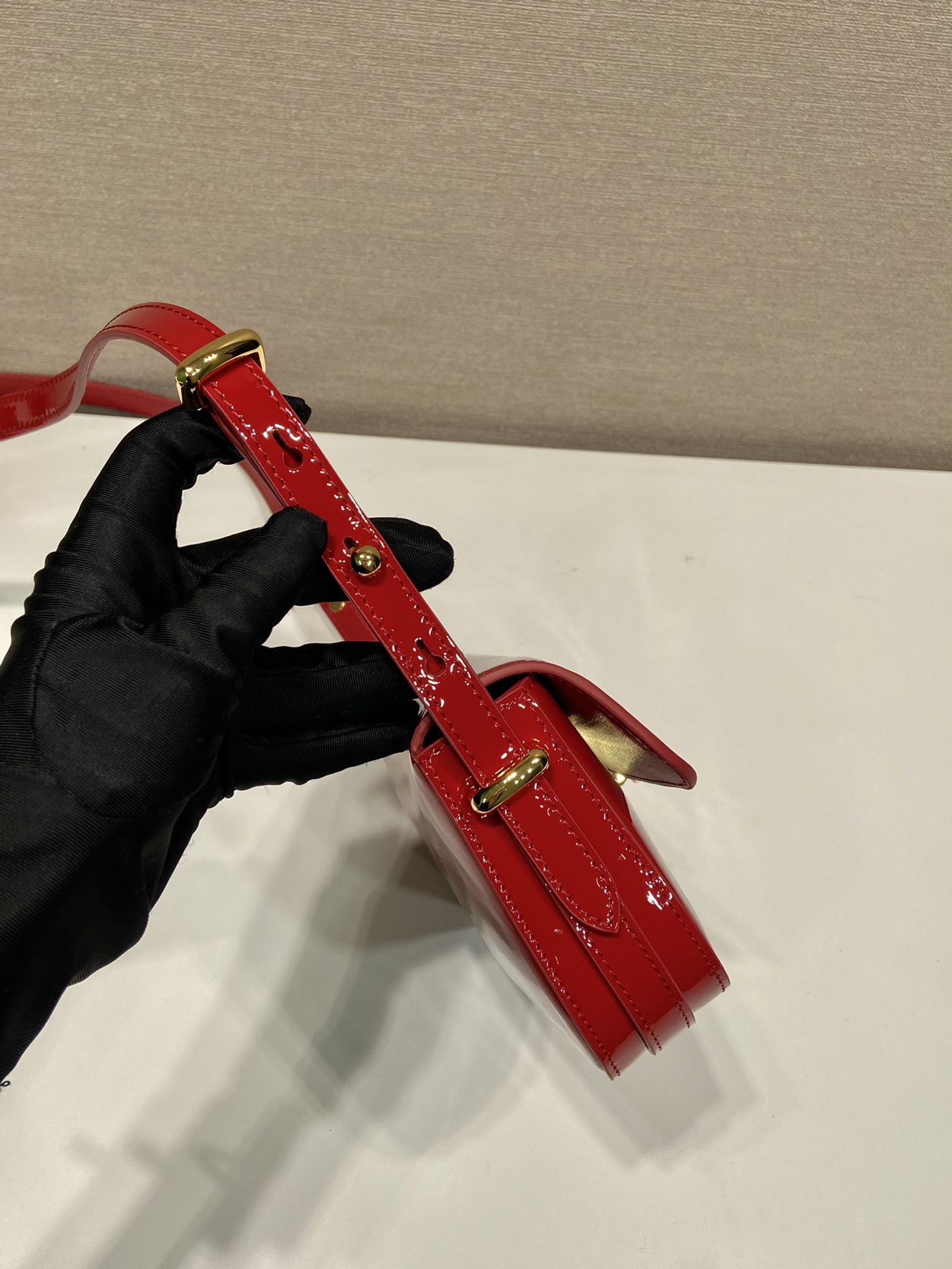 Pra*a patent 1bd339 bag-20.5*10.5*4cm