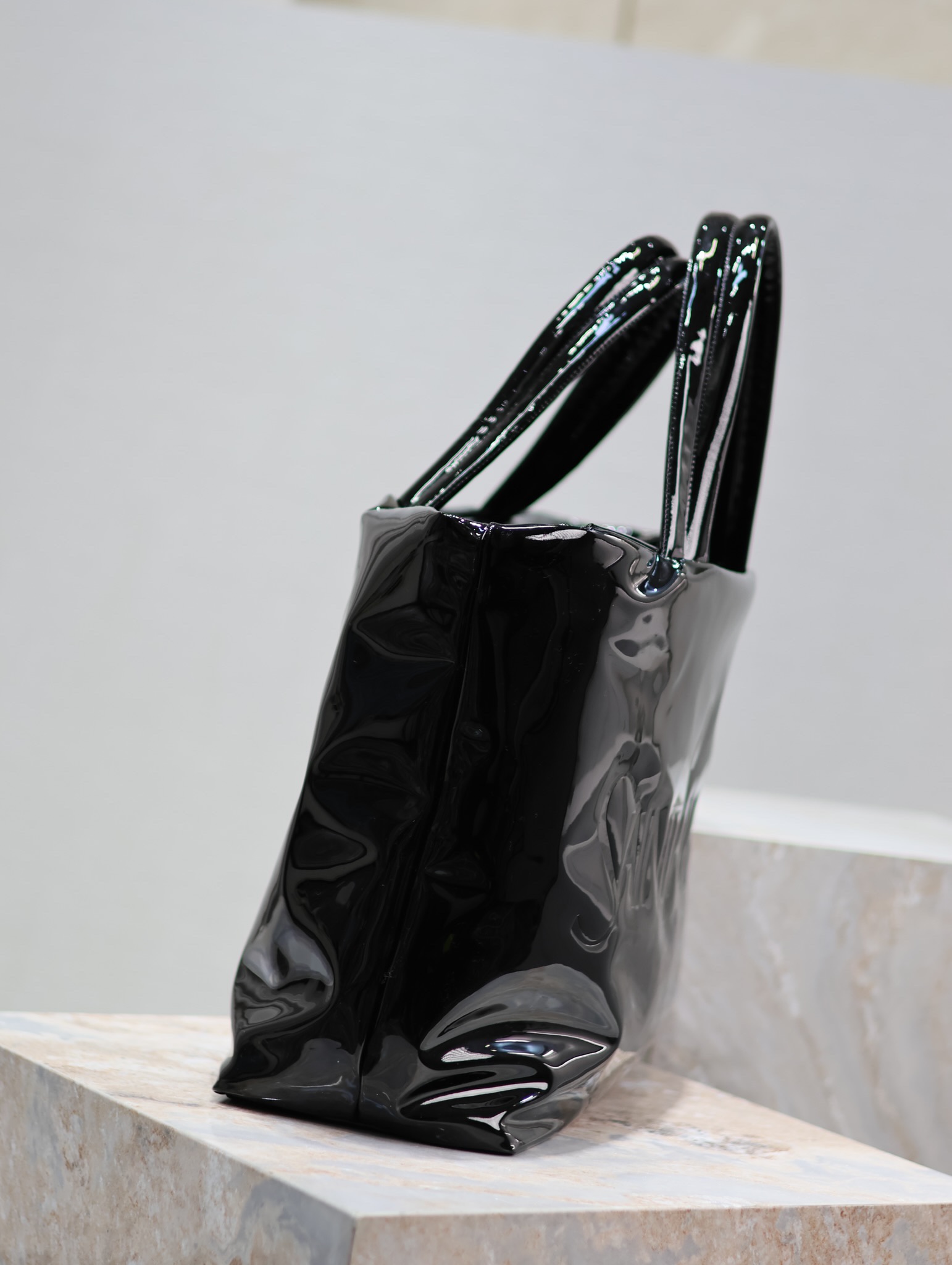 YS L Patent Tote-41-50×43×17CM