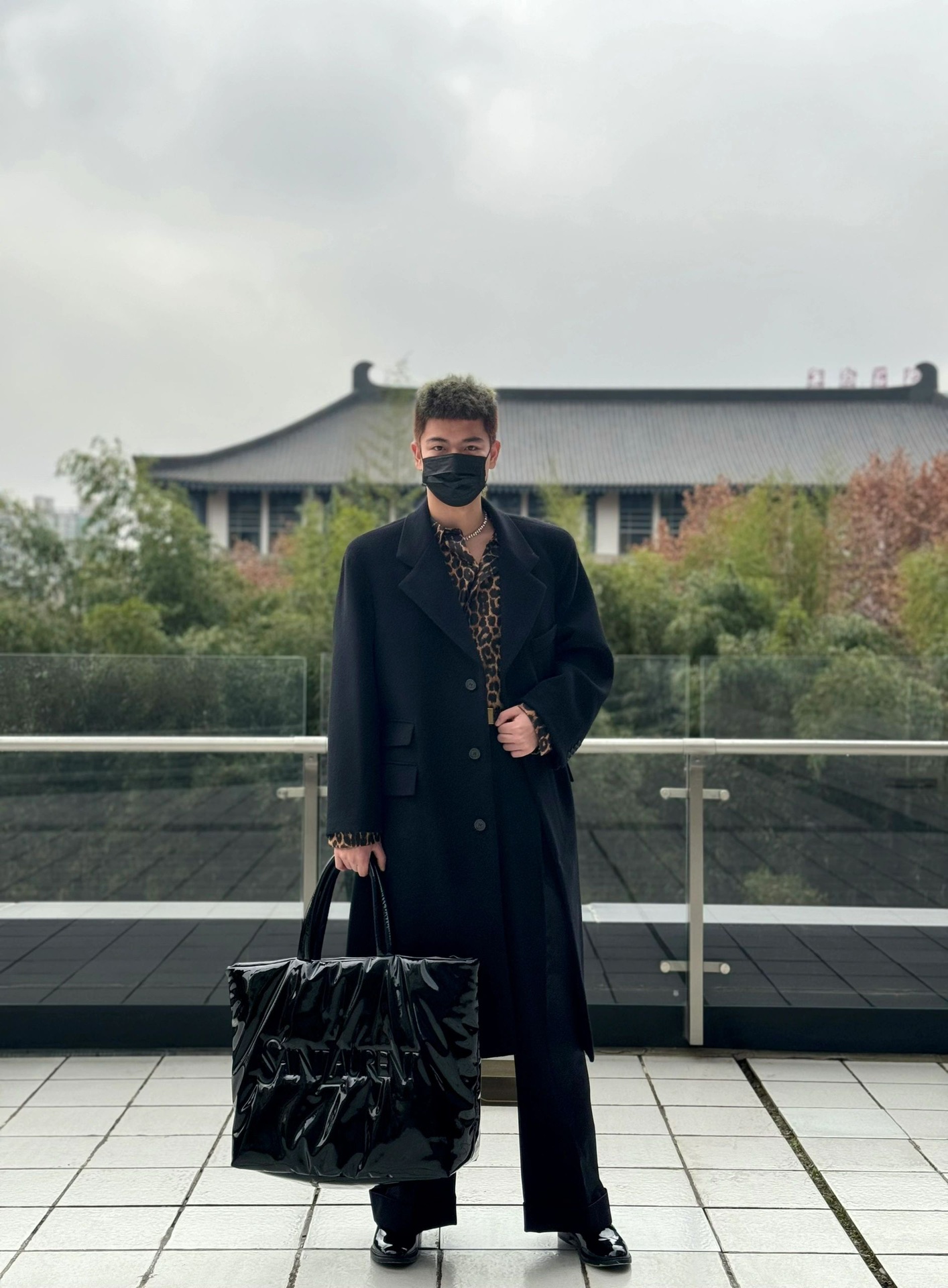 YS L Patent Tote-41-50×43×17CM