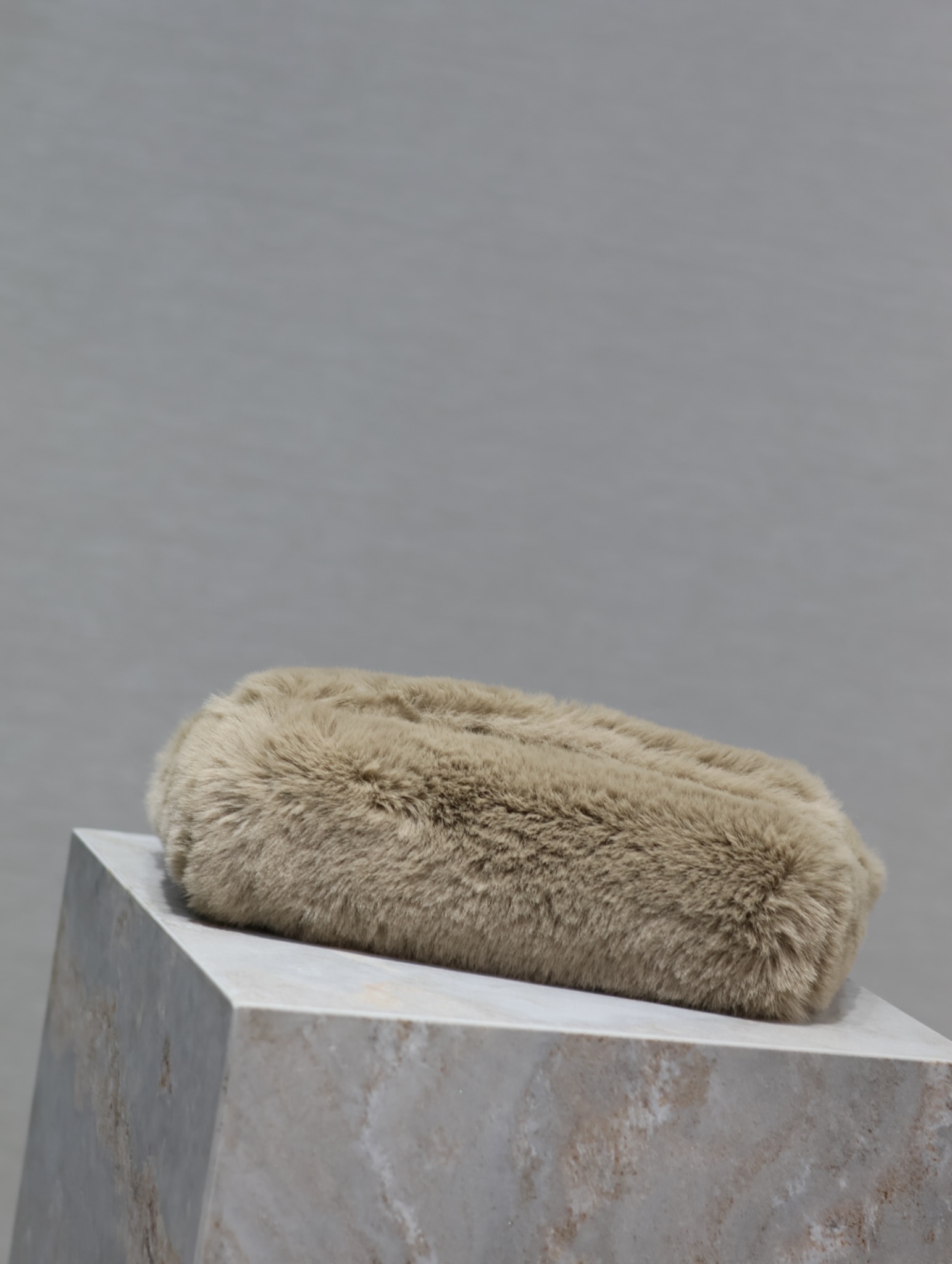 Y*L rabbit fur kate bags-22×14×5cm