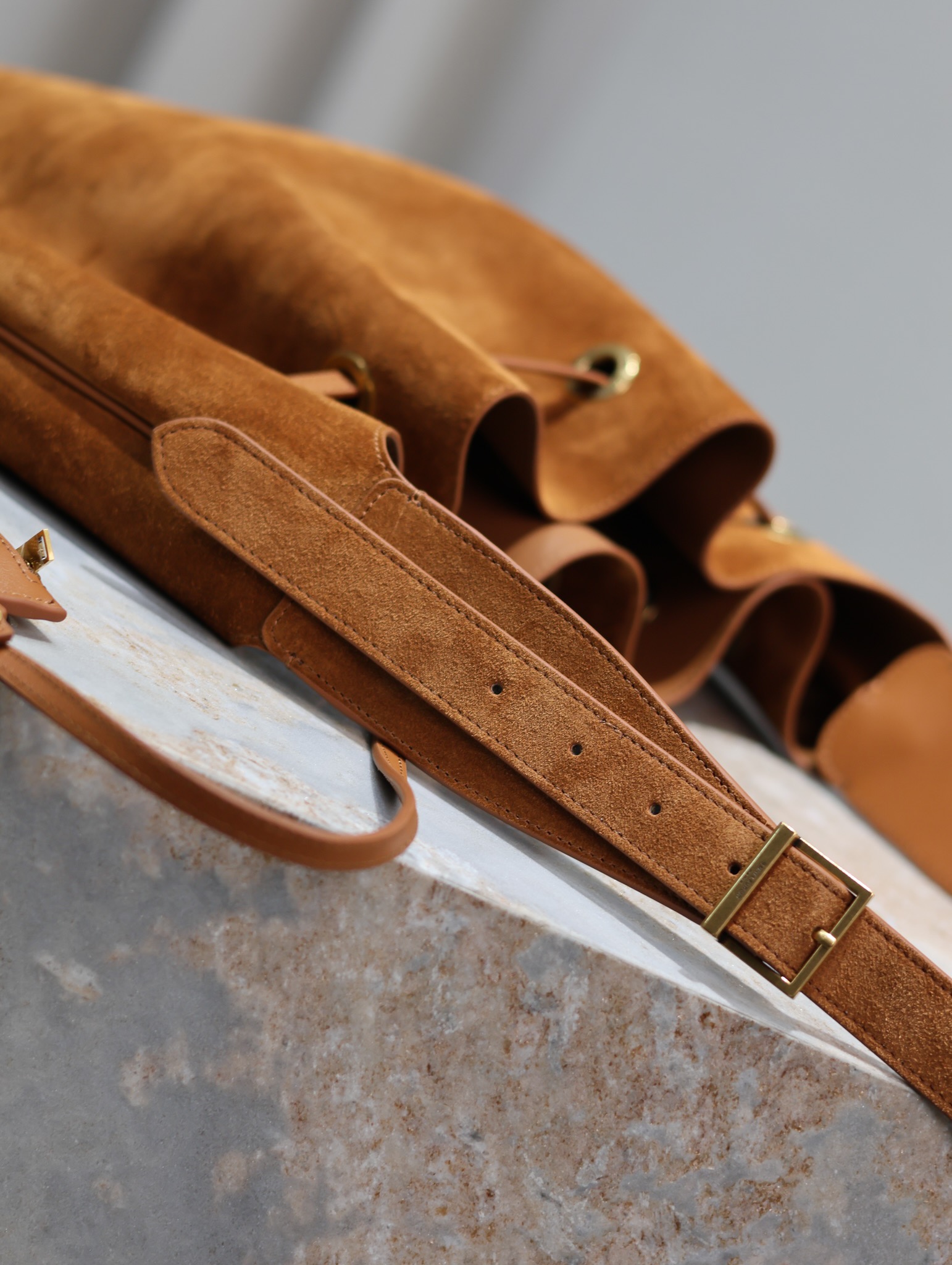 Y*L flat hobo bag-44×33×2.5cm