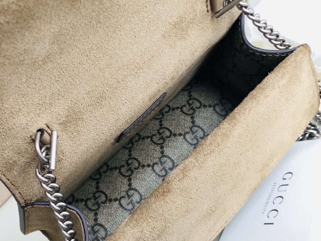 G*u*i dionysus bag-18×12×6cm