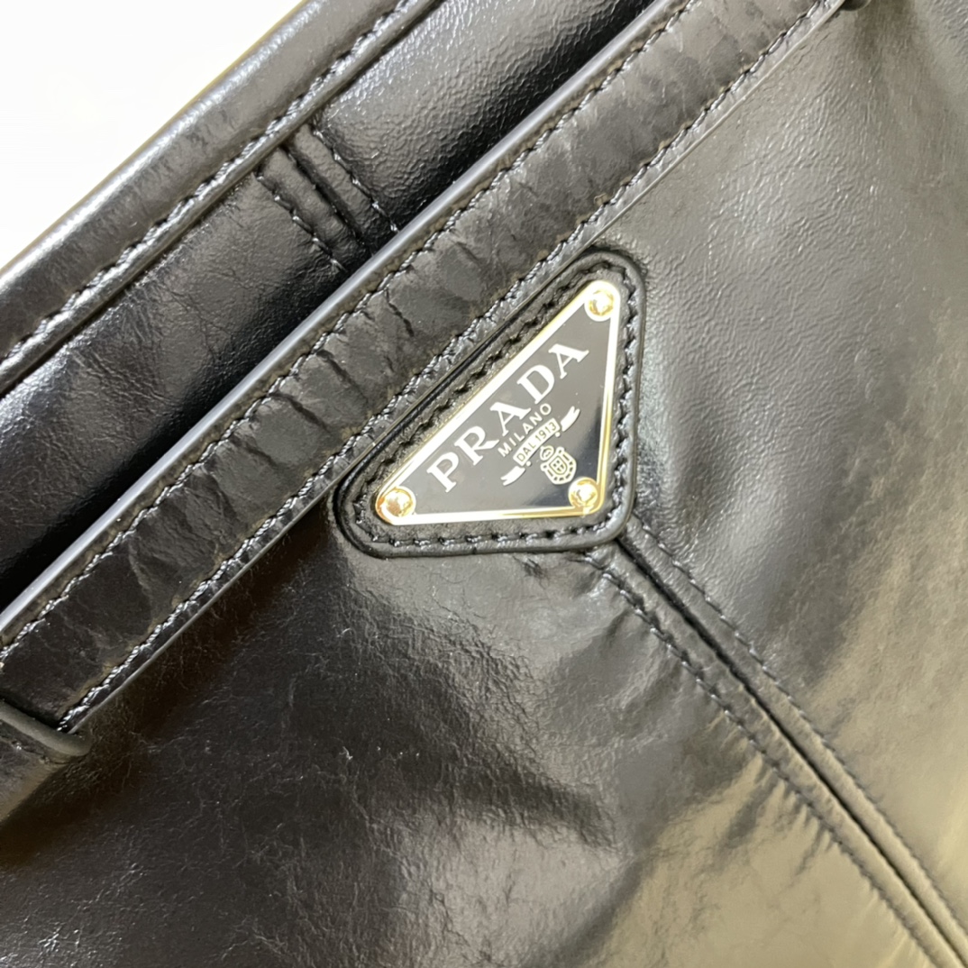 Pra*a 1ba439 soft lux bag-42x30x12cm