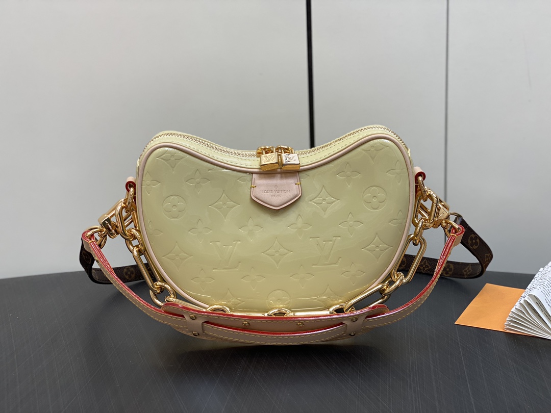 l0*is V*t0n croissant m24021-21 x 13 x 7cm