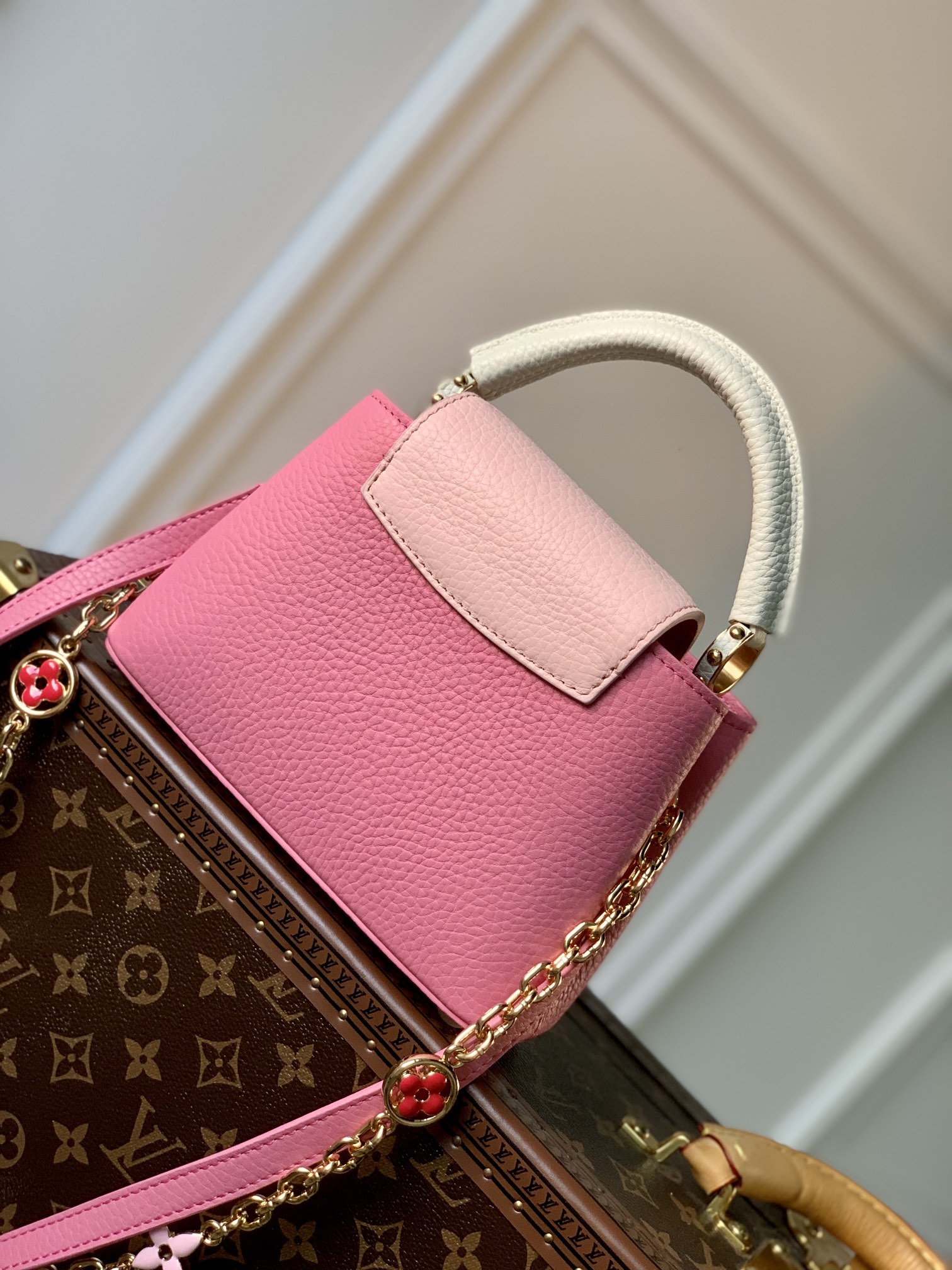 l0*is V*t0n mini capucines handlebag-21*14*8cm