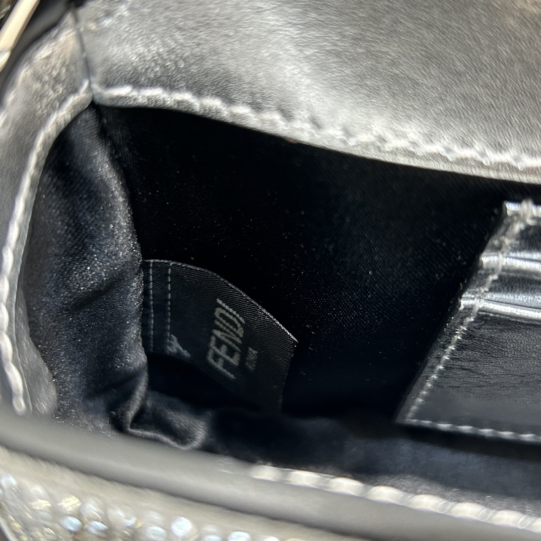 F**di baguette bag-20*13*5cm