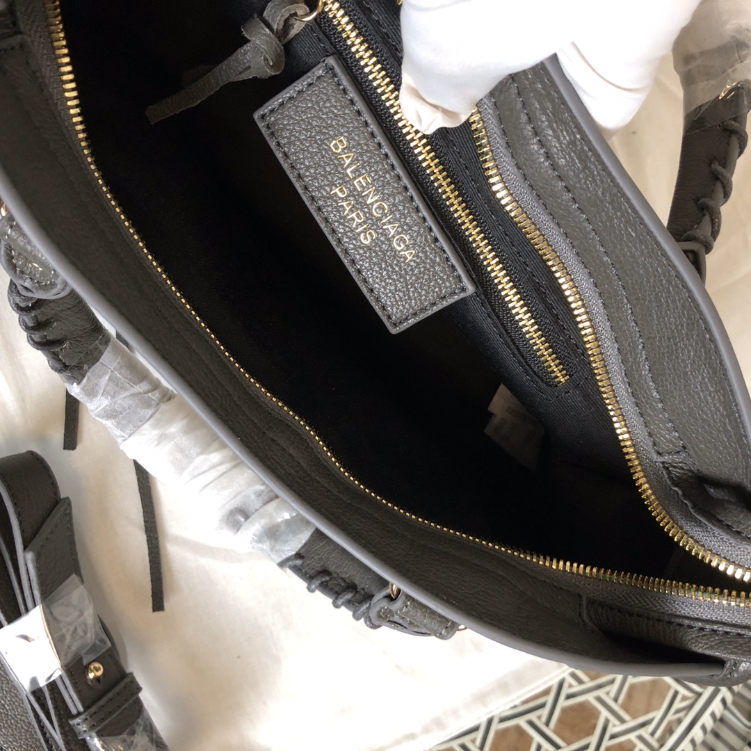 Ba*len*cia*ga graffiti classic city