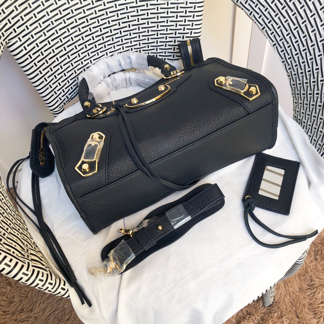 Ba*len*cia*ga graffiti classic city