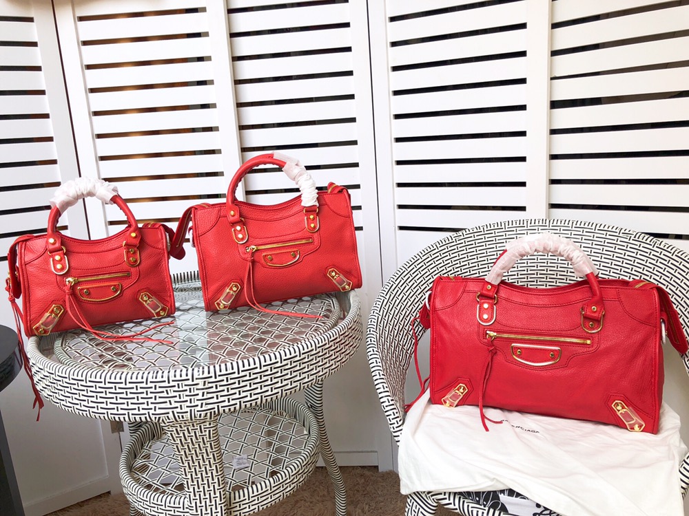 Ba*len*cia*ga graffiti classic city