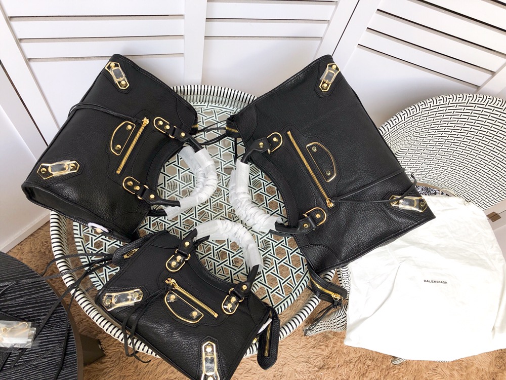 Ba*len*cia*ga graffiti classic city