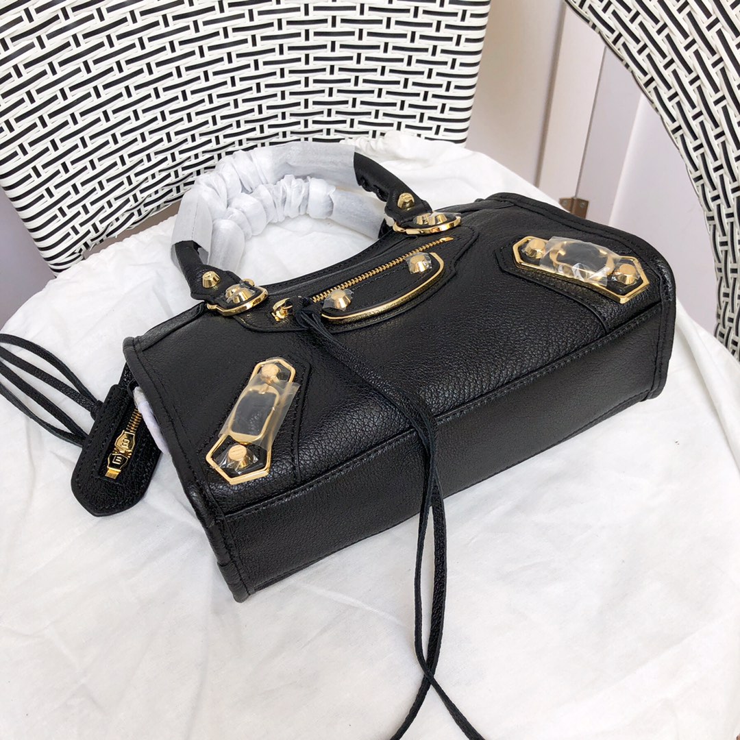 Ba*len*cia*ga graffiti classic city