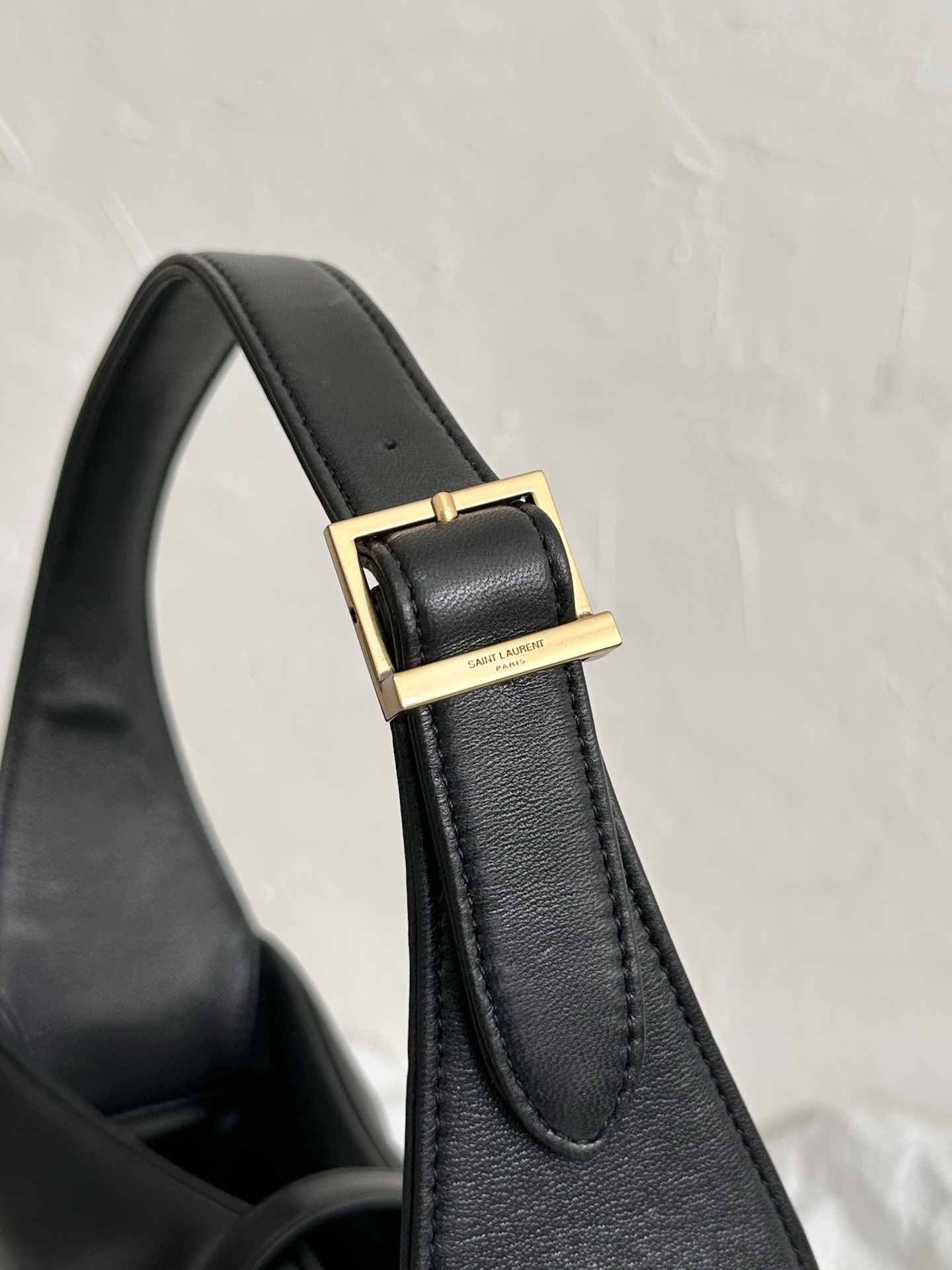 Y*L hobo bag-23×22×8.5cm