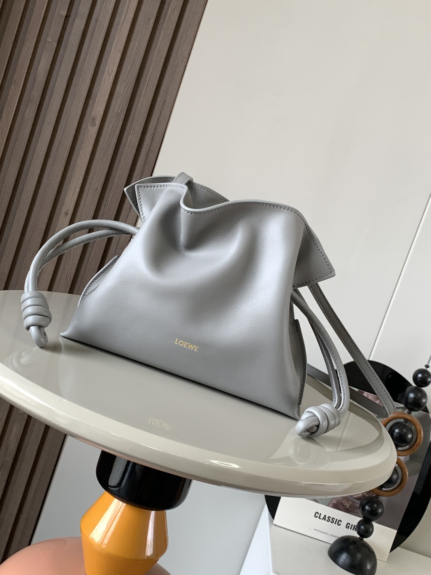 L0ew* flamenco-22.5*18*9cm