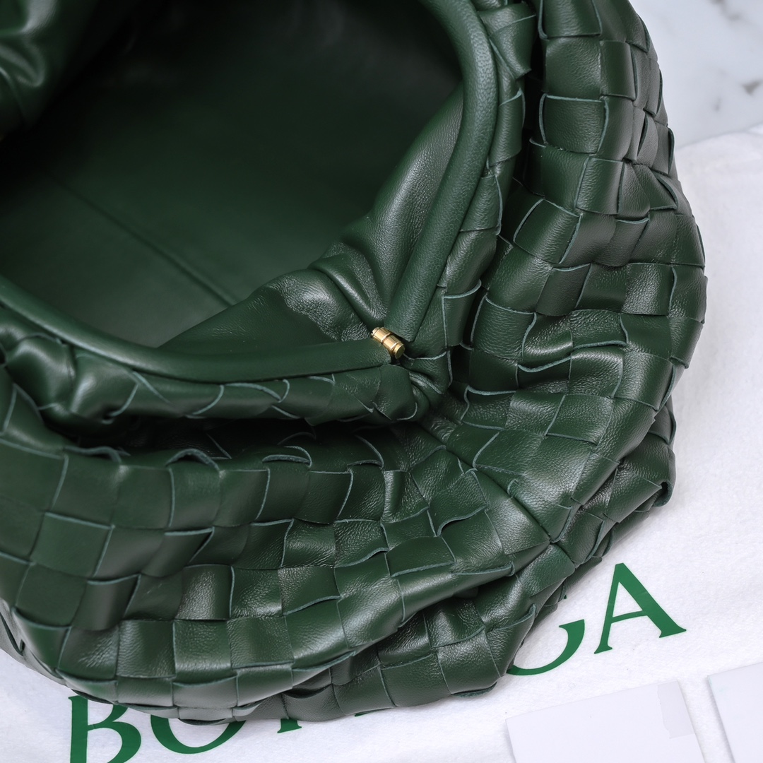 bo*te*ga Ve*ne*ta the pouch bag-38*20*9cm