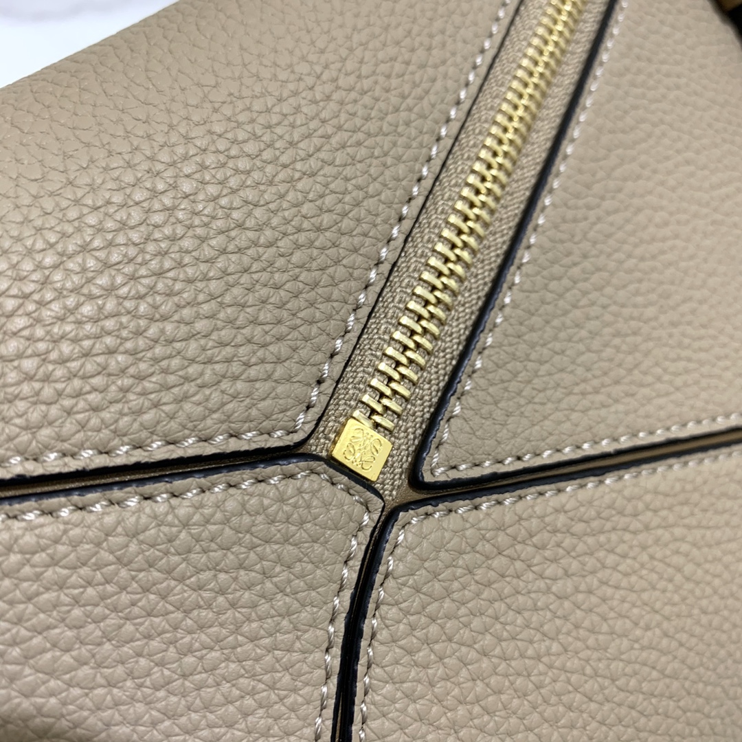 L0ew* puzzle small bag-24*10*14cm