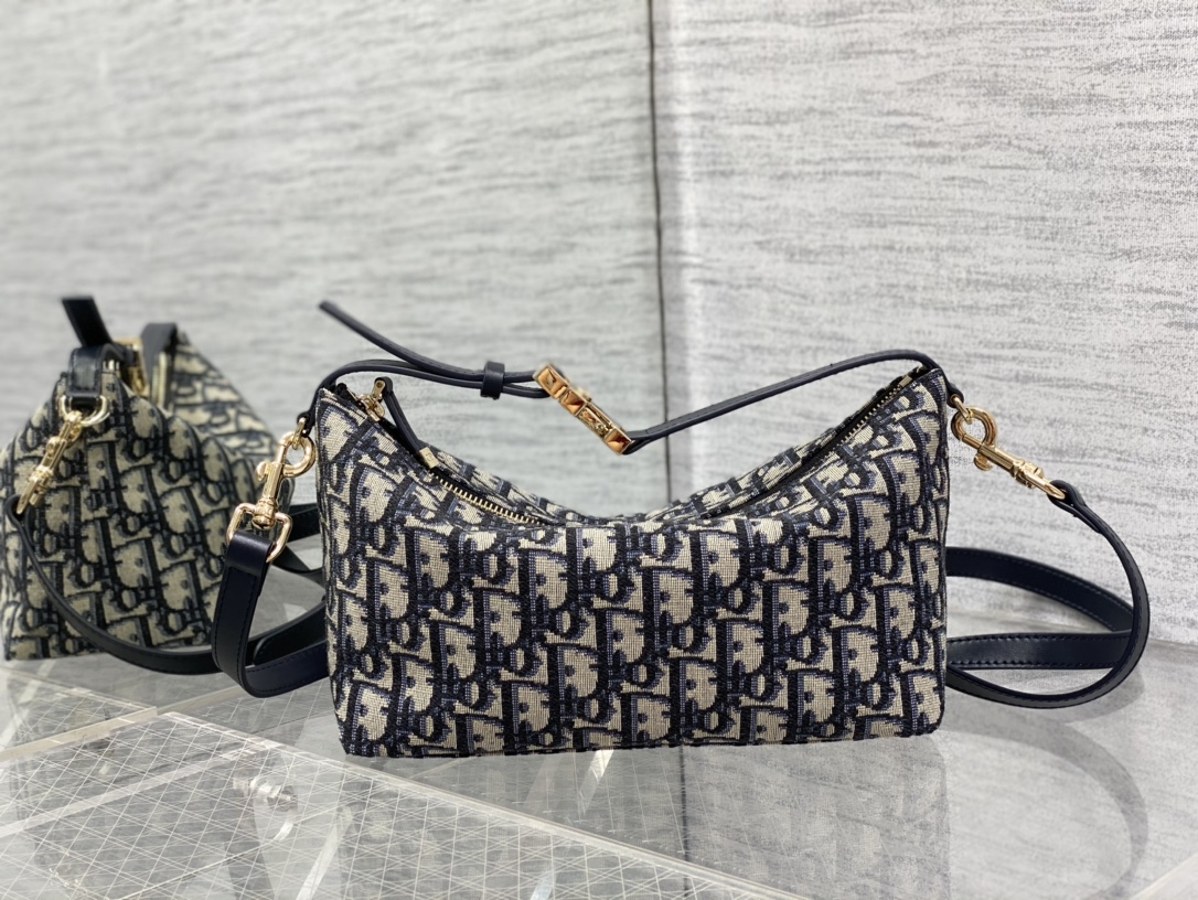 D*or vintage bag-22*13*9.5cm