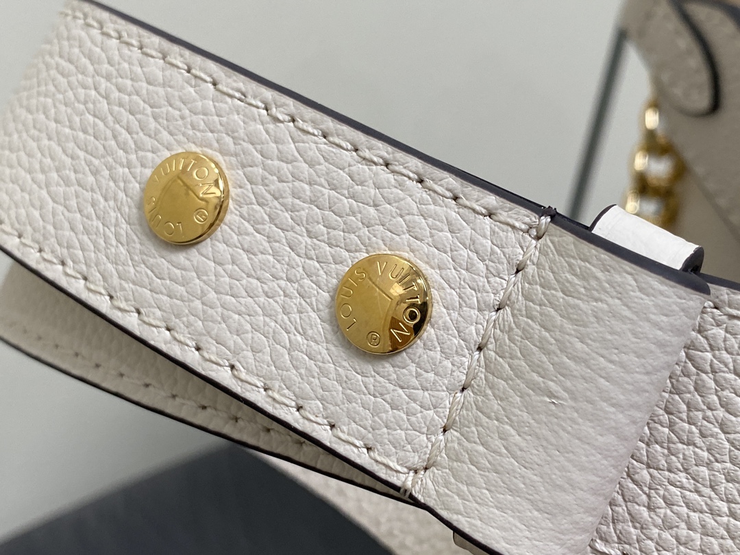 l0*is V*t0n lock and walk handlebag-m24006-20*20.5*12cm