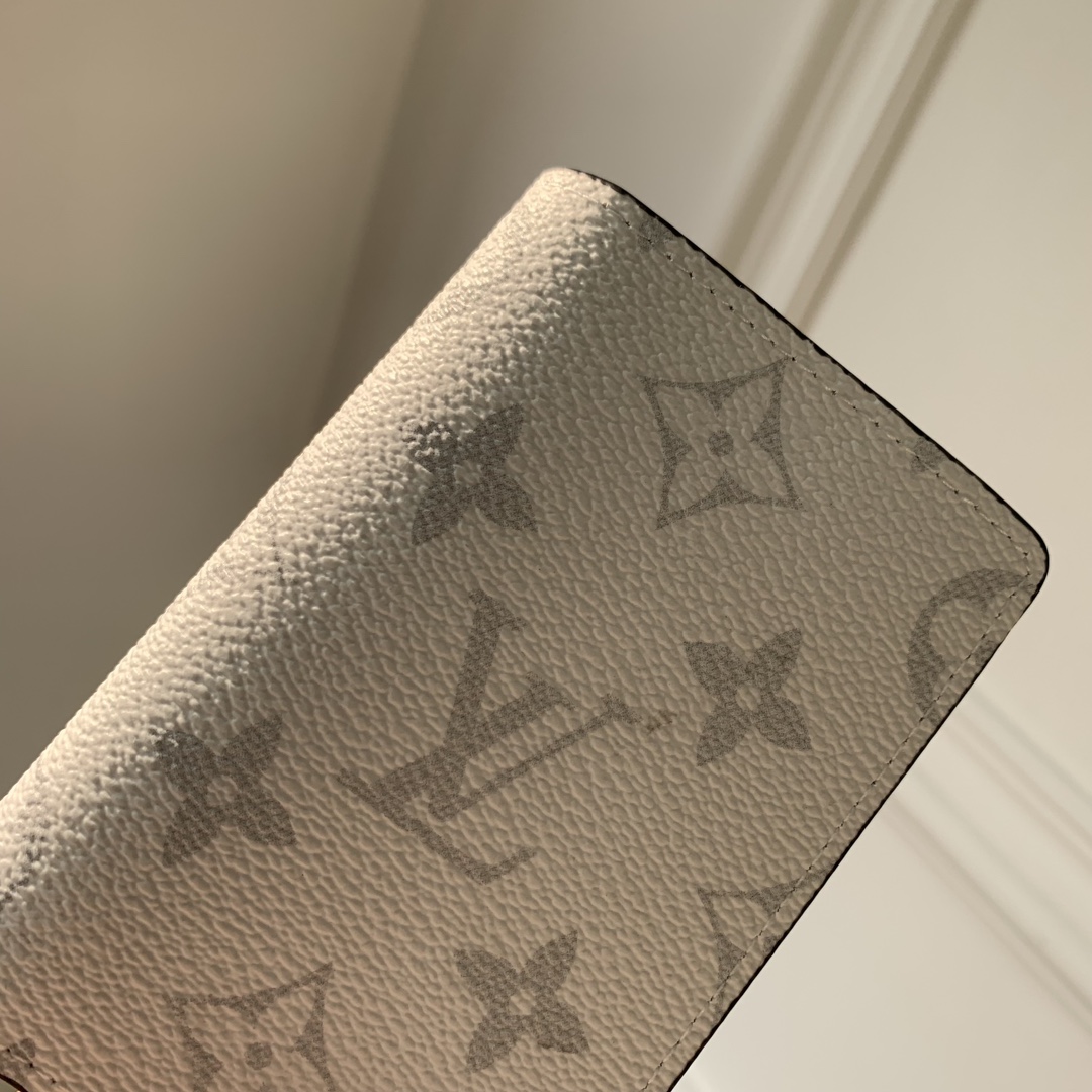 l0*is V*t0n wallet-m83095-8*11*1cm