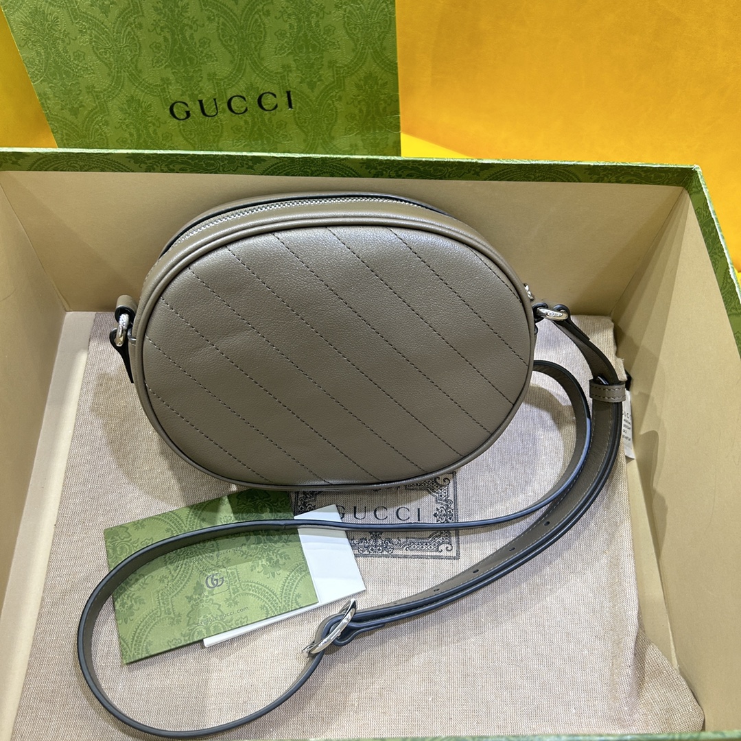 G*u*i blondie shoulder bag-15*20*8cm