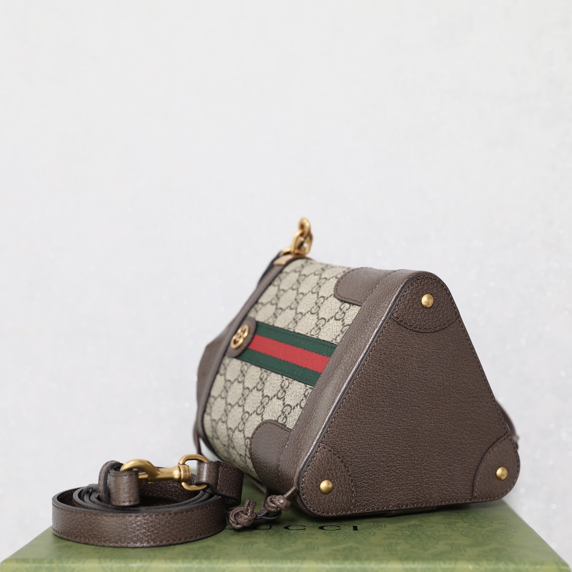 G*u*i ophidia bucket-18 x 16 x 5cm