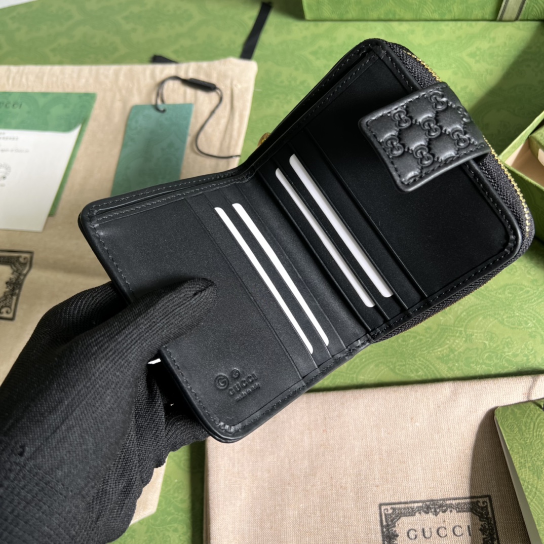 G*u*i wallet-11*10*3cm