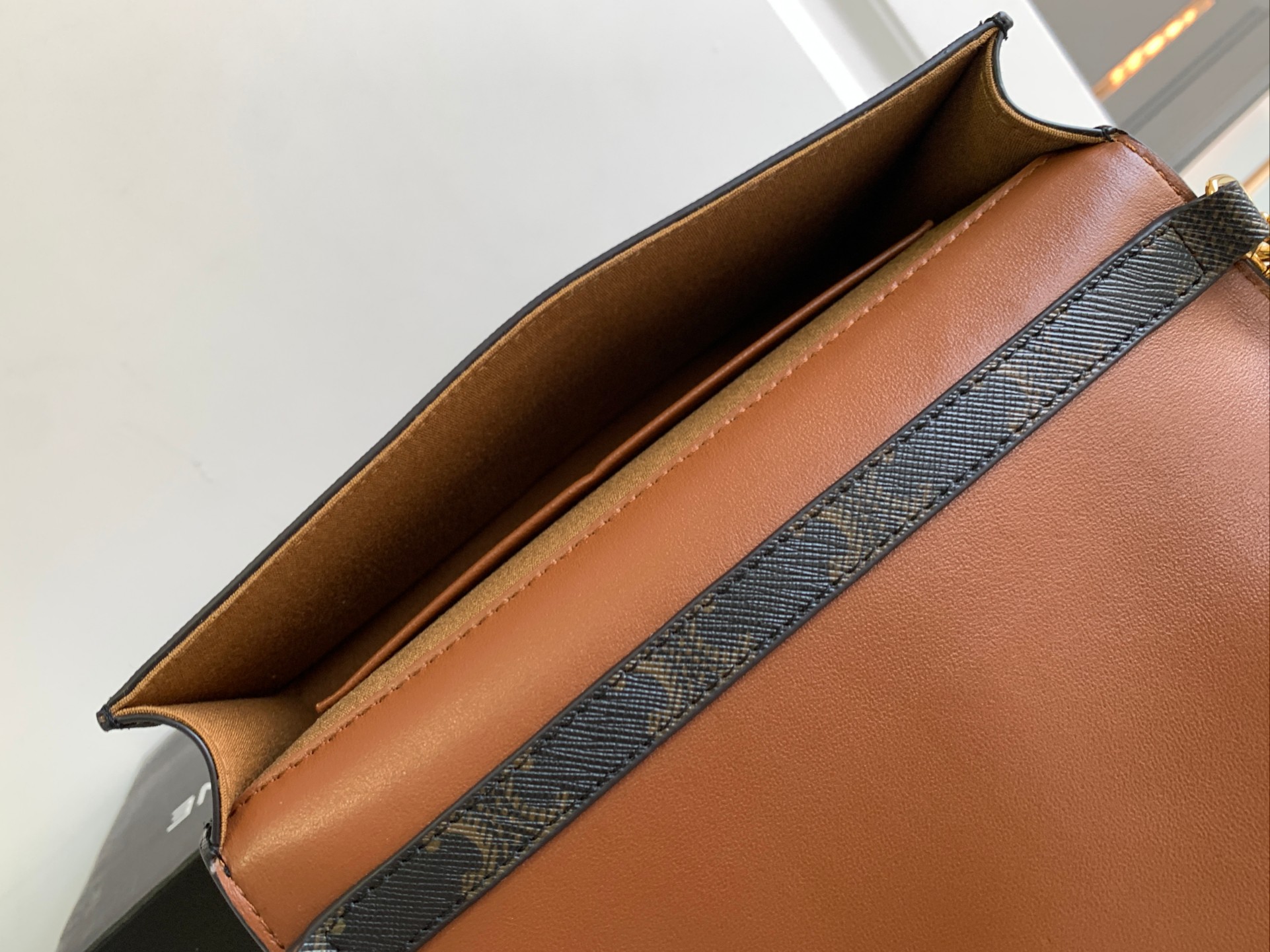 Ce**e multi pochette triomphe bag-20.5x11x4cm